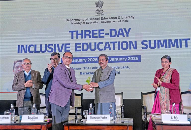 केंद्रीय शिक्षा मंत्री श्री धर्मेंद्र प्रधान 21 जनवरी, 2026 को नई दिल्ली में तीन दिवसीय समावेशी शिक्षा शिखर सम्मेलन में शामिल हुए।