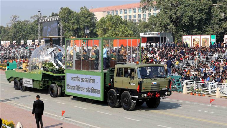 26 जनवरी, 2026 को नई दिल्ली के कर्तव्य पथ पर आयोजित 77वें गणतंत्र दिवस समारोह की झलकियां।
