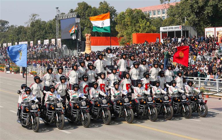 26 जनवरी, 2026 को नई दिल्ली के कर्तव्य पथ पर आयोजित 77वें गणतंत्र दिवस समारोह की झलकियां।
