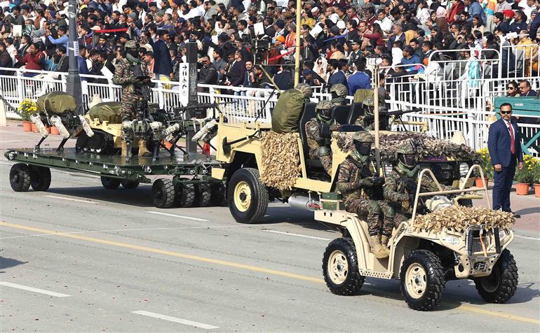 26 जनवरी, 2026 को नई दिल्ली के कर्तव्य पथ पर आयोजित 77वें गणतंत्र दिवस समारोह की झलकियां।
