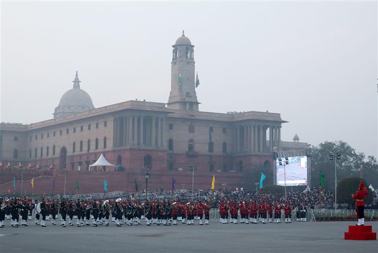 प्रधानमंत्री श्री नरेन्द्र मोदी 29 जनवरी, 2026 को नई दिल्ली के विजय चौक पर बीटिंग रिट्रीट समारोह में शामिल हुए।