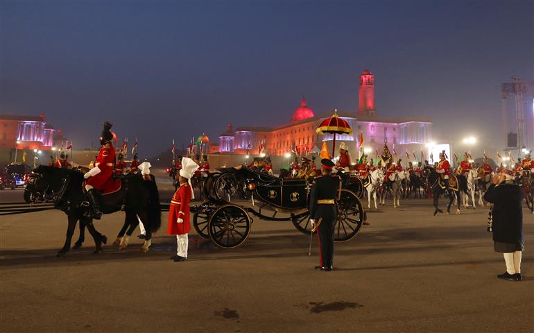 प्रधानमंत्री श्री नरेन्द्र मोदी 29 जनवरी, 2026 को नई दिल्ली के विजय चौक पर बीटिंग रिट्रीट समारोह में शामिल हुए।
