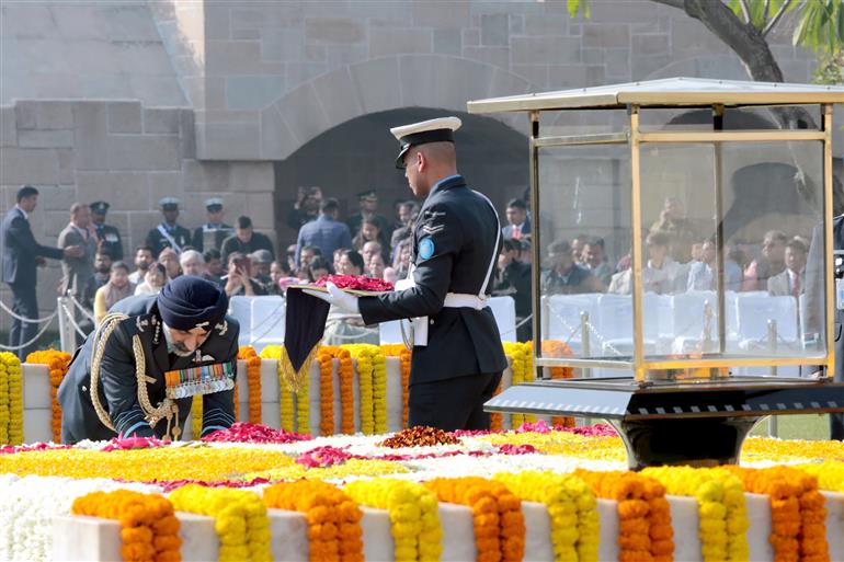 Chief of the Air Staff Air Chief Marshal AP Singh paying floral tributes to the Father of the Nation Mahatma Gandhi on his death anniversary, observed as Martyrs’ Day at Gandhi Smriti, Rajghat, in Delhi on January 30, 2026.