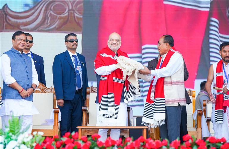 केंद्रीय गृह एवं सहकारिता मंत्री श्री अमित शाह 30 जनवरी, 2026 को असम के धेमाजी में 10वें 'मिसिंग यूथ फेस्टिवल' में शामिल हुए।