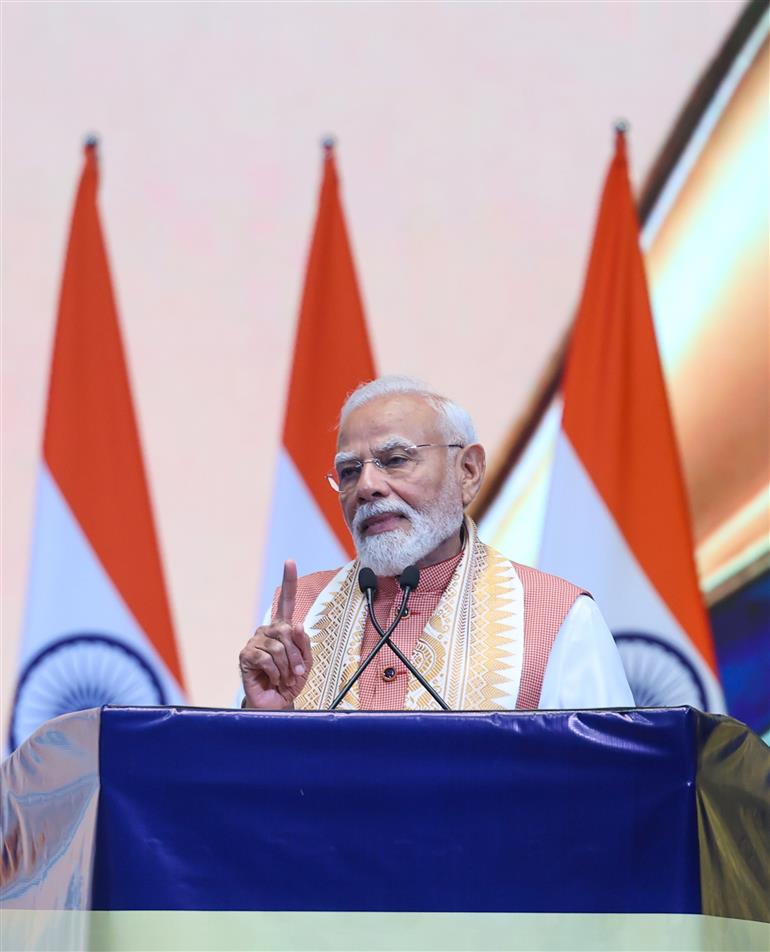 प्रधानमंत्री श्री नरेन्द्र मोदी 7 जुलाई 2026 को इंडोनेशिया में भारतीय समुदाय के कार्यक्रम को संबोधित करते हुए।