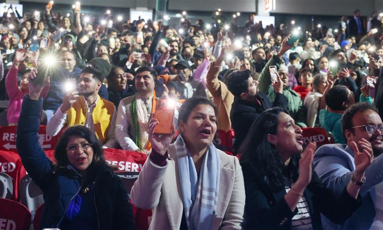 प्रधानमंत्री श्री नरेन्द्र मोदी ने 09 जुलाई, 2026 को ऑस्ट्रेलिया के मेलबर्न स्थित मार्वल स्टेडियम में आयोजित भारतीय समुदाय के कार्यक्रम में शिरकत की।:Prime Minister