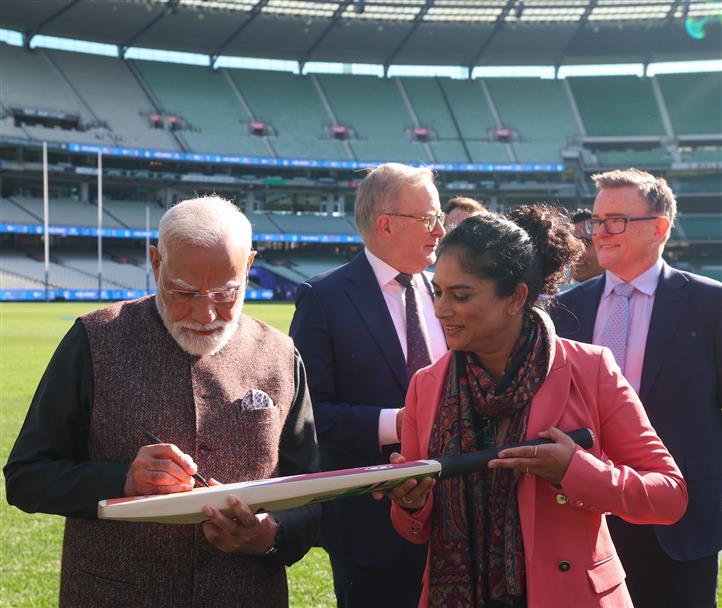 प्रधानमंत्री श्री नरेन्द्र मोदी ने 10 जुलाई 2026 को ऑस्ट्रेलिया के प्रतिष्ठित मेलबर्न क्रिकेट ग्राउंड (एमसीजी) का दौरा किया।:Prime Minister