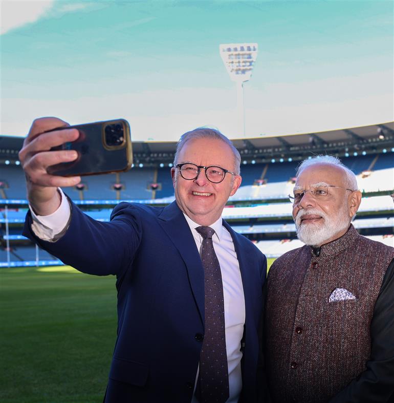 प्रधानमंत्री श्री नरेन्द्र मोदी ने 10 जुलाई 2026 को ऑस्ट्रेलिया के प्रतिष्ठित मेलबर्न क्रिकेट ग्राउंड (एमसीजी) का दौरा किया।:Prime Minister