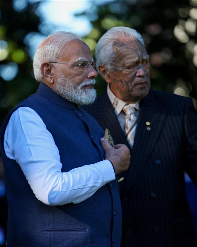 प्रधानमंत्री श्री नरेन्द्र मोदी का 11 जुलाई, 2026 को न्यूज़ीलैंड के ऑकलैंड स्थित गवर्नमेंट हाउस में पारंपरिक माओरी पोव्हीरी औपचारिक स्वागत समारोह के साथ अभिनंदन किया गया।:Prime Minister
