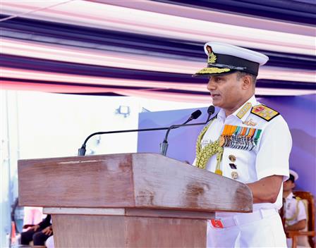 केंद्रीय रक्षा मंत्री श्री राजनाथ सिंह ने 11 जुलाई, 2026 को आंध्र प्रदेश के विशाखापत्तनम में आईएनएस महेंद्रगिरि के नौसेना में शामिल किए जाने (कमीशनिंग) के अवसर पर आयोजित समारोह में शिरकत की।