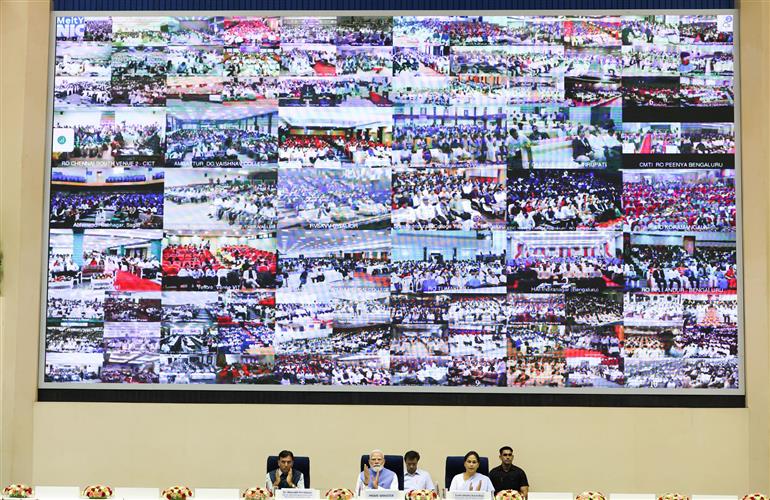 प्रधानमंत्री श्री नरेन्द्र मोदी 19 जून, 2026 को नई दिल्ली में प्रधानमंत्री विकसित भारत रोजगार योजना (पीएम-वीबीआरवाई) कार्यक्रम में शामिल हुए।
