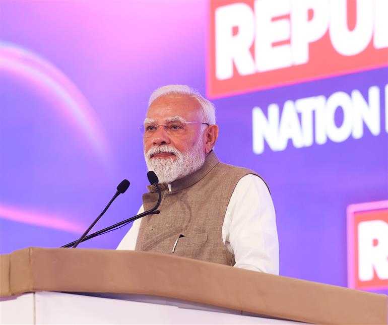 प्रधानमंत्री श्री नरेन्द्र मोदी 22 जून, 2026 को नई दिल्ली में आयोजित रिपब्लिक समिट-2026 में उपस्थित लोगों को संबोधित करते हुए।