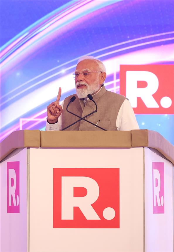 प्रधानमंत्री श्री नरेन्द्र मोदी 22 जून, 2026 को नई दिल्ली में आयोजित रिपब्लिक समिट-2026 में उपस्थित लोगों को संबोधित करते हुए।
