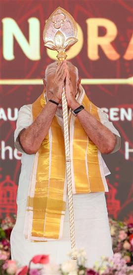 प्रधानमंत्री श्री नरेन्द्र मोदी ने 01 मार्च, 2026 को पुदुचेरी में अलग-अलग परियोजनाओं के उद्घाटन और शिलान्यास समारोह में शिरकत की।
