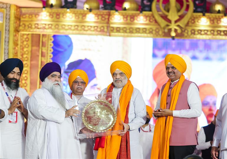 केंद्रीय गृह एवं सहकारिता मंत्री श्री अमित शाह ने 01 मार्च, 2026 को महाराष्ट्र के नवी मुंबई में गुरु साहिब के 350वें शहीदी दिवस के अवसर पर आयोजित समारोह में शिरकत की।