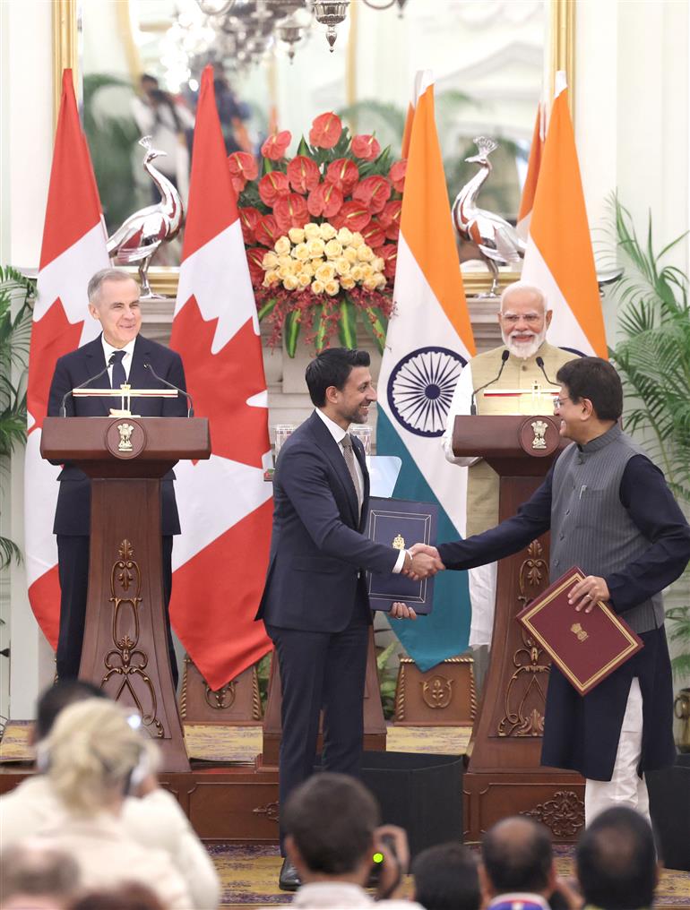 प्रधानमंत्री श्री नरेन्द्र मोदी और कनाडा के प्रधानमंत्री श्री मार्क कार्नी की उपस्थिति में 02 मार्च, 2026 को नई दिल्ली के हैदराबाद हाउस में भारत और कनाडा के बीच समझौता ज्ञापनों  का आदान-प्रदान किया गया।