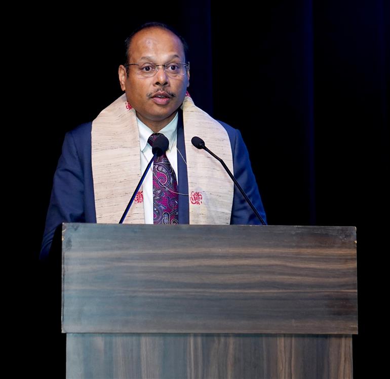 संस्कृति मंत्रालय के सचिव श्री विवेक अग्रवाल 03 मार्च, 2026 को नई दिल्ली के कमानी थिएटर में ग्लोबल डांस ओवरचर: इंडो-रशियन कल्चरल इवनिंग के उद्घाटन  के अवसर पर संबोधित करते हुए।