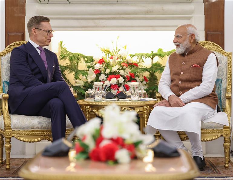 प्रधानमंत्री श्री नरेन्द्र मोदी ने 05 मार्च, 2026 को नई दिल्ली के हैदराबाद हाउस में फिनलैंड के राष्ट्रपति डॉ. अलेक्जेंडर स्टब से मुलाकात की।