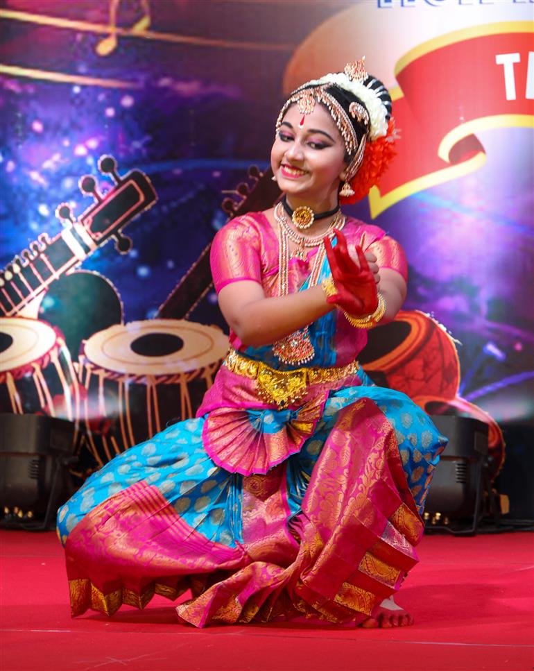 केंद्रीय रक्षा मंत्री श्री राजनाथ सिंह ने 5 मार्च 2026 को पश्चिम बंगाल के कोलकाता में जीआरएसई  के कर्मियों को संबोधित किया।