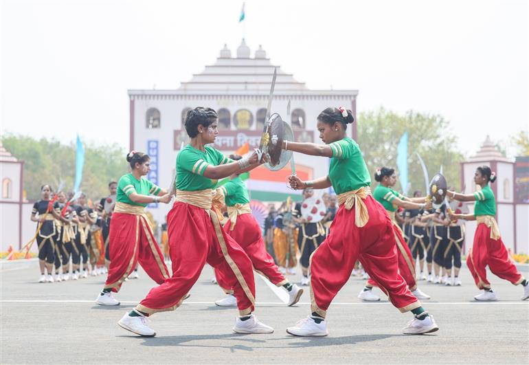 06 मार्च, 2026 को ओडिशा के मुंडाली में सीआईएसएफ के 57वें स्थापना दिवस समारोह की झलकियां। इस समारोह में केंद्रीय गृह और सहकारिता मंत्री श्री अमित शाह ने भी शिरकत की।