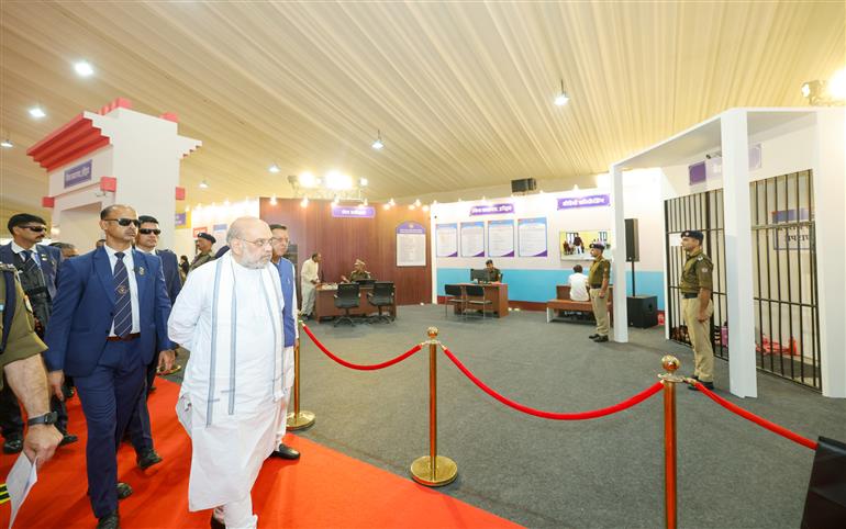 केंद्रीय गृह एवं सहकारिता मंत्री अमित शाह ने 7 मार्च 2026 को उत्तराखंड सरकार के चार वर्ष पूरे होने के अवसर पर हरिद्वार में विभिन्न जनकल्याणकारी परियोजनाओं का उद्घाटन और शिलान्यास किया।