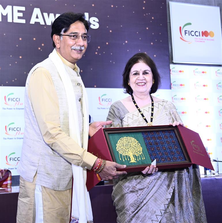 09 मार्च, 2026 को नई दिल्ली में आयोजित फिक्की एफएलओ नेशनल एमएसएमई अवॉर्ड्स समारोह की झलकियाँ।