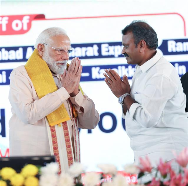 प्रधानमंत्री श्री नरेन्द्र मोदी ने 11 मार्च, 2026 को तमिलनाडु के तिरुचिरापल्ली में विभिन्न विकास परियोजनाओं का शिलान्यास, उद्घाटन और राष्ट्र को समर्पित किया।