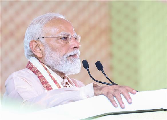 प्रधानमंत्री श्री नरेन्द्र मोदी ने 11 मार्च, 2026 को तमिलनाडु के तिरुचिरापल्ली में विभिन्न विकास परियोजनाओं का शिलान्यास, उद्घाटन, राष्ट्र को समर्पित करने के अवसर पर जनसभा को संबोधित किया।