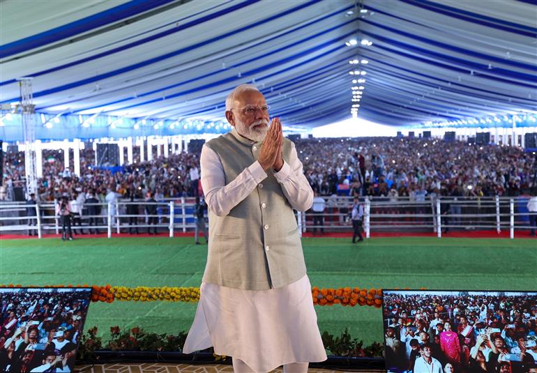 प्रधानमंत्री श्री नरेन्द्र मोदी ने 14 मार्च 2026 को असम के सिलचर में विभिन्न परियोजनाओं के भूमि पूजन समारोह में शिरकत की।
