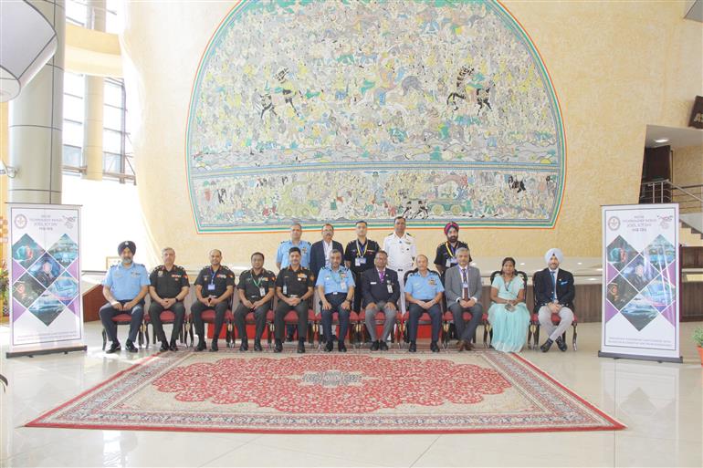 The Chief of Integrated Defence Staff, Air Marshal Ashutosh Dixit in a group photograph at Second Niche Technology Nexus (NTN) Seminar on ‘Cognitive Spectrum Operations and Quantum Technologies’, in New Delhi on March 17, 2026.