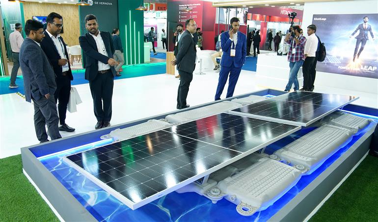 19 मार्च, 2026 को दिल्ली में 'भारत इलेक्ट्रिसिटी समिट 2026' के दौरान प्रदर्शनी की झलकियां।
