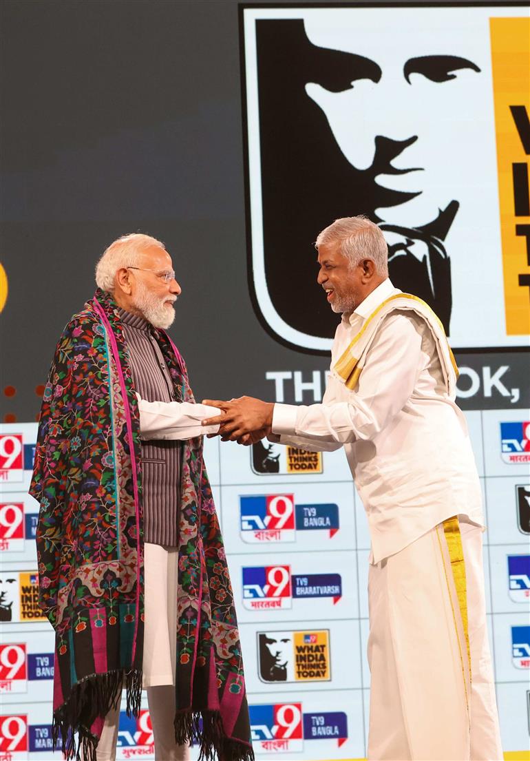 प्रधानमंत्री श्री नरेन्द्र मोदी 23 मार्च, 2026 को नई दिल्ली में 'इंडिया एंड द वर्ल्ड' थीम पर आधारित टीवी9 नेटवर्क समिट-2026 में शामिल हुए।