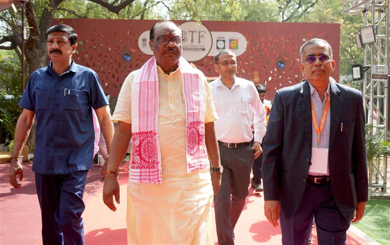 केंद्रीय जनजातीय कार्य राज्य मंत्री श्री दुर्गादास उइके 29 मार्च, 2026 को नई दिल्ली में वन-धन सम्मेलन में शामिल हुए।