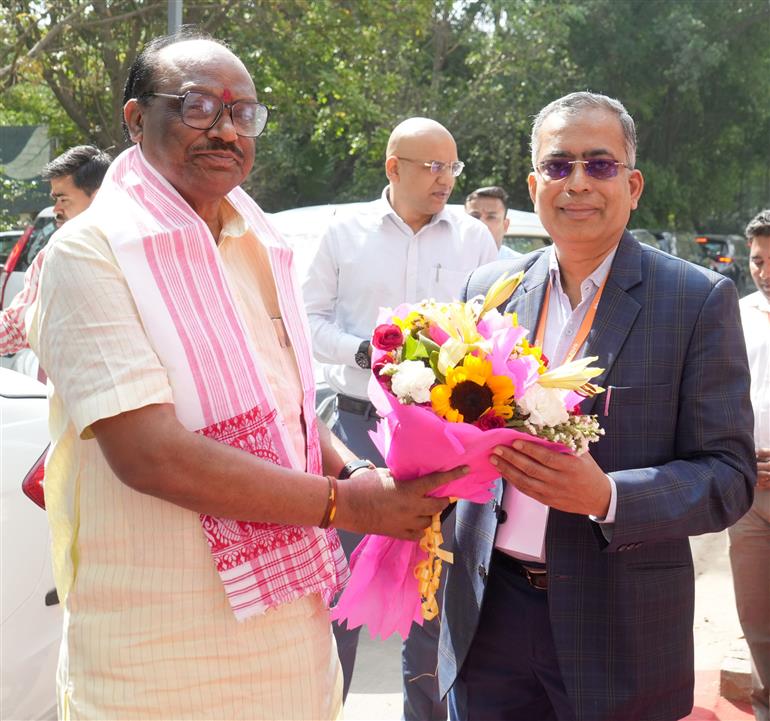 केंद्रीय जनजातीय कार्य राज्य मंत्री श्री दुर्गादास उइके 29 मार्च, 2026 को नई दिल्ली में वन-धन सम्मेलन में शामिल हुए।