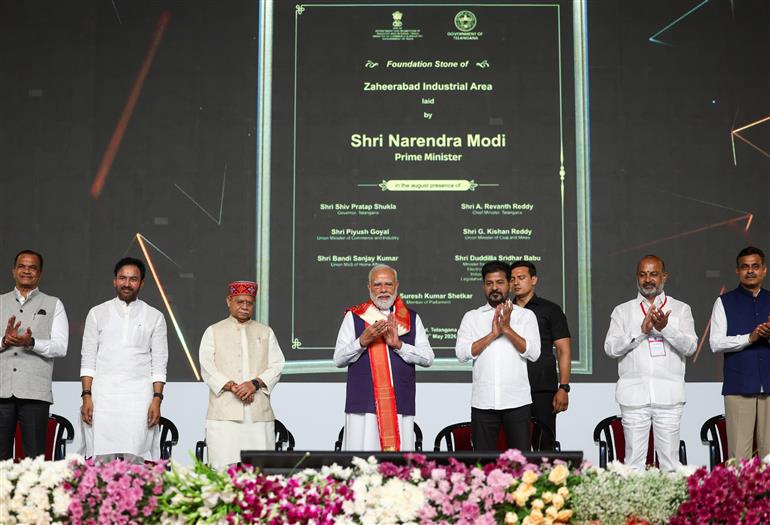 प्रधानमंत्री श्री नरेन्द्र मोदी ने 10 मई, 2026 को तेलंगाना के हैदराबाद में विभिन्न विकास परियोजनाओं का शिलान्यास, उद्घाटन किया और राष्ट्र को समर्पित किया।