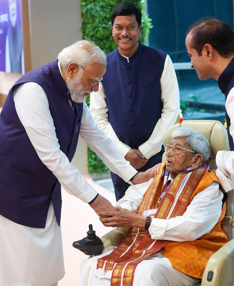 10 मई, 2026 को तेलंगाना के हैदराबाद में सिंधु अस्पताल के उद्घाटन और राष्ट्र को समर्पित करने के अवसर पर प्रधानमंत्री श्री नरेन्द्र मोदी।
