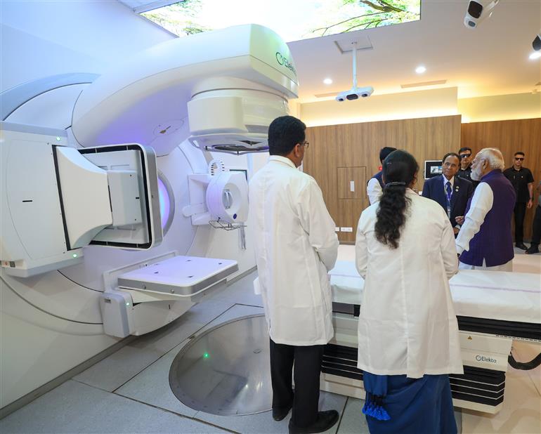 10 मई, 2026 को तेलंगाना के हैदराबाद में सिंधु अस्पताल के उद्घाटन और राष्ट्र को समर्पित करने के अवसर पर प्रधानमंत्री श्री नरेन्द्र मोदी।
