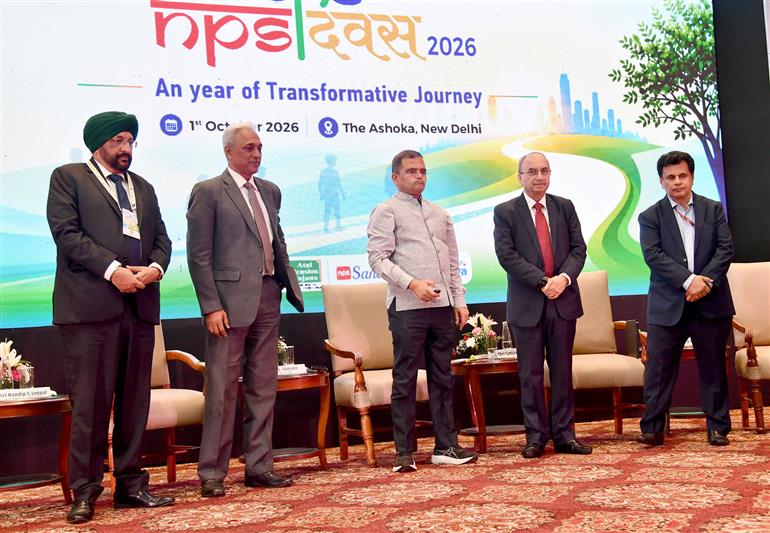 वित्तीय सेवा विभाग के सचिव श्री संजय लोहिया ने 01 अक्टूबर 2026 को नई दिल्ली में आयोजित एनपीएस दिवस 2026 कार्यक्रम में शिरकत की।