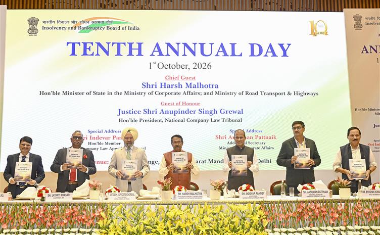 सड़क परिवहन एवं राजमार्ग तथा कॉर्पोरेट मामलों के राज्य मंत्री श्री हर्ष मल्होत्रा ने 01 अक्टूबर 2026 को नई दिल्ली में भारतीय दिवाला एवं शोधन अक्षमता बोर्ड (आईबीबीआई) के दसवें वार्षिक दिवस समारोह में शिरकत की।