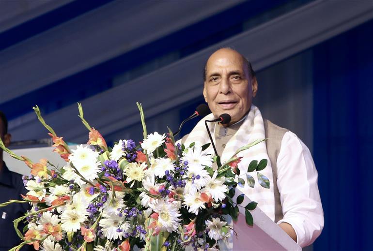 केंद्रीय रक्षा मंत्री श्री राजनाथ सिंह ने 6 अक्टूबर 2026 को ओडिशा में ‘शक्ति’ इंजन की दूसरी विनिर्माण लाइन के उद्घाटन तथा एचएएल कोरापुट में भारतीय वायु सेना को 2,000वें एयरो-इंजन सौंपे जाने के लिए आयोजित समारोह को संबोधित किया।

