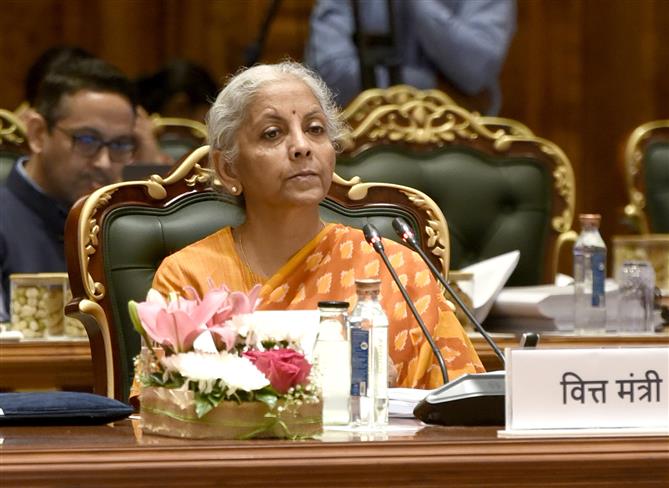  केंद्रीय वित्त एवं कॉर्पोरेट मामलों की मंत्री श्रीमती निर्मला सीतारमण ने 08 अक्टूबर, 2026 को नई दिल्ली स्थित भारत मंडपम में वस्तु एवं सेवा कर (जीएसटी) परिषद की 57वीं बैठक की अध्यक्षता की।
