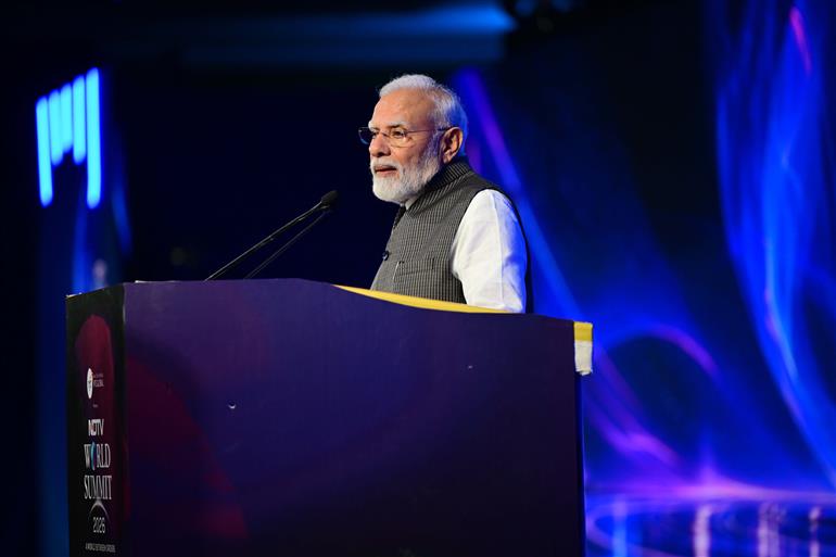 प्रधानमंत्री श्री नरेन्द्र मोदी 22 अक्टूबर, 2026 को नई दिल्ली में एनडीटीवी वर्ल्ड समिट-2026 को संबोधित करते हुए।