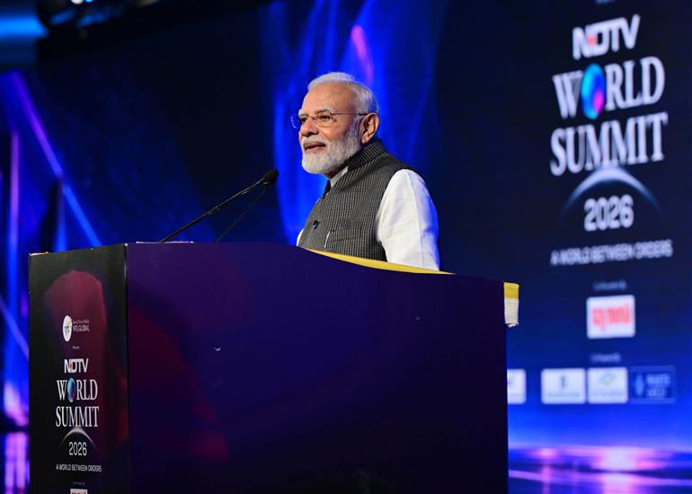 प्रधानमंत्री श्री नरेन्द्र मोदी 22 अक्टूबर, 2026 को नई दिल्ली में एनडीटीवी वर्ल्ड समिट-2026 को संबोधित करते हुए।