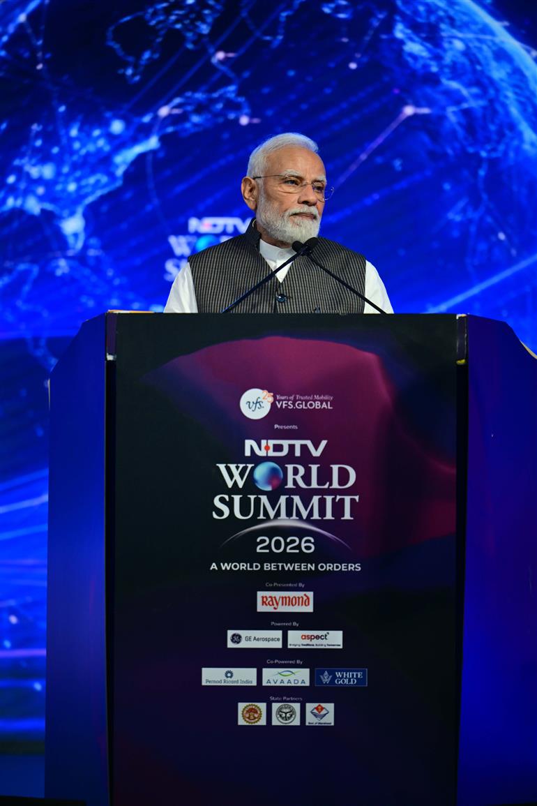 प्रधानमंत्री श्री नरेन्द्र मोदी 22 अक्टूबर, 2026 को नई दिल्ली में एनडीटीवी वर्ल्ड समिट-2026 को संबोधित करते हुए।