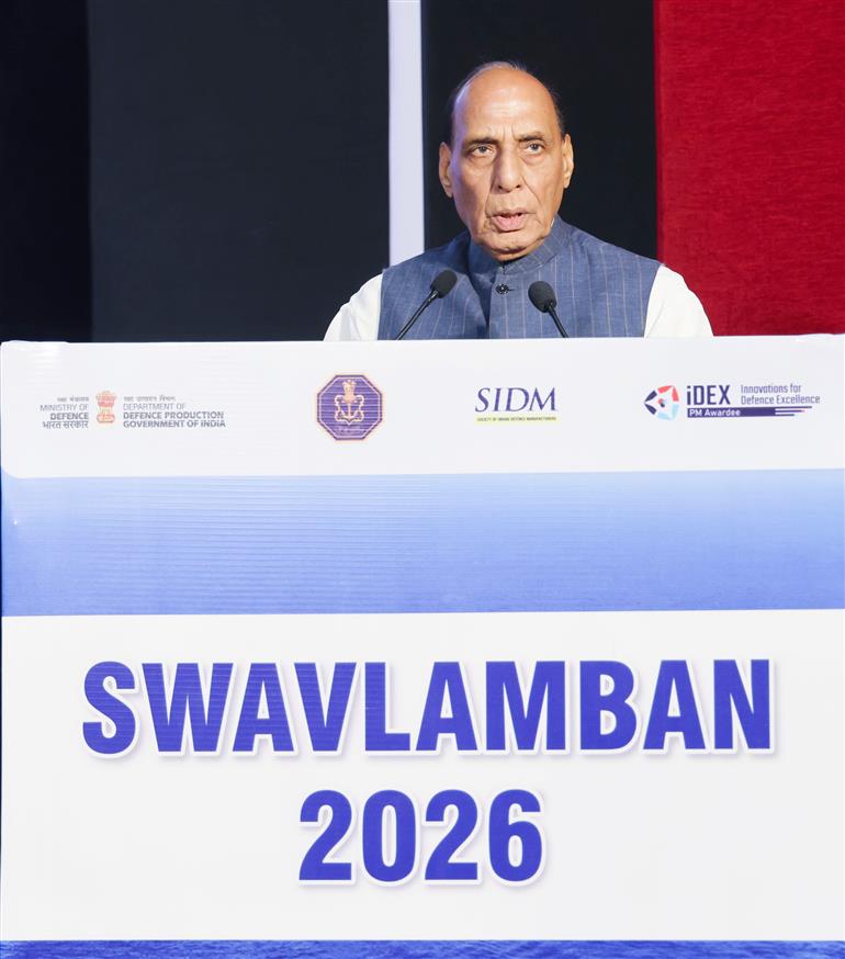 केंद्रीय रक्षा मंत्री श्री राजनाथ सिंह 26 अक्टूबर, 2026 को नई दिल्ली में आयोजित 'स्वावलंबन 2026' कार्यक्रम को संबोधित करते हुए।