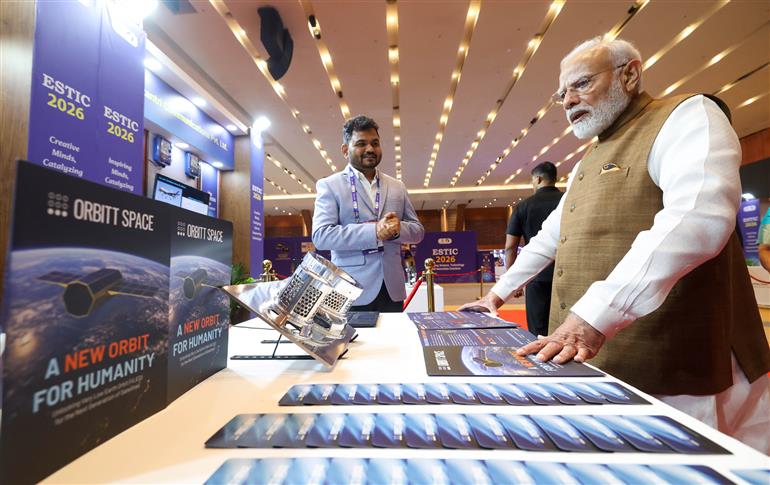 प्रधानमंत्री श्री नरेन्द्र मोदी 27 अक्टूबर, 2026 को नई दिल्ली के भारत मंडपम में आयोजित 'इमर्जिंग साइंस, टेक्नोलॉजी एंड इनोवेशन कॉन्क्लेव 2026' के उद्घाटन समारोह में शामिल हुए।