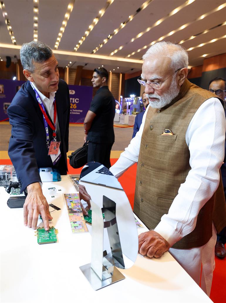 प्रधानमंत्री श्री नरेन्द्र मोदी 27 अक्टूबर, 2026 को नई दिल्ली के भारत मंडपम में आयोजित 'इमर्जिंग साइंस, टेक्नोलॉजी एंड इनोवेशन कॉन्क्लेव 2026' के उद्घाटन समारोह में शामिल हुए।