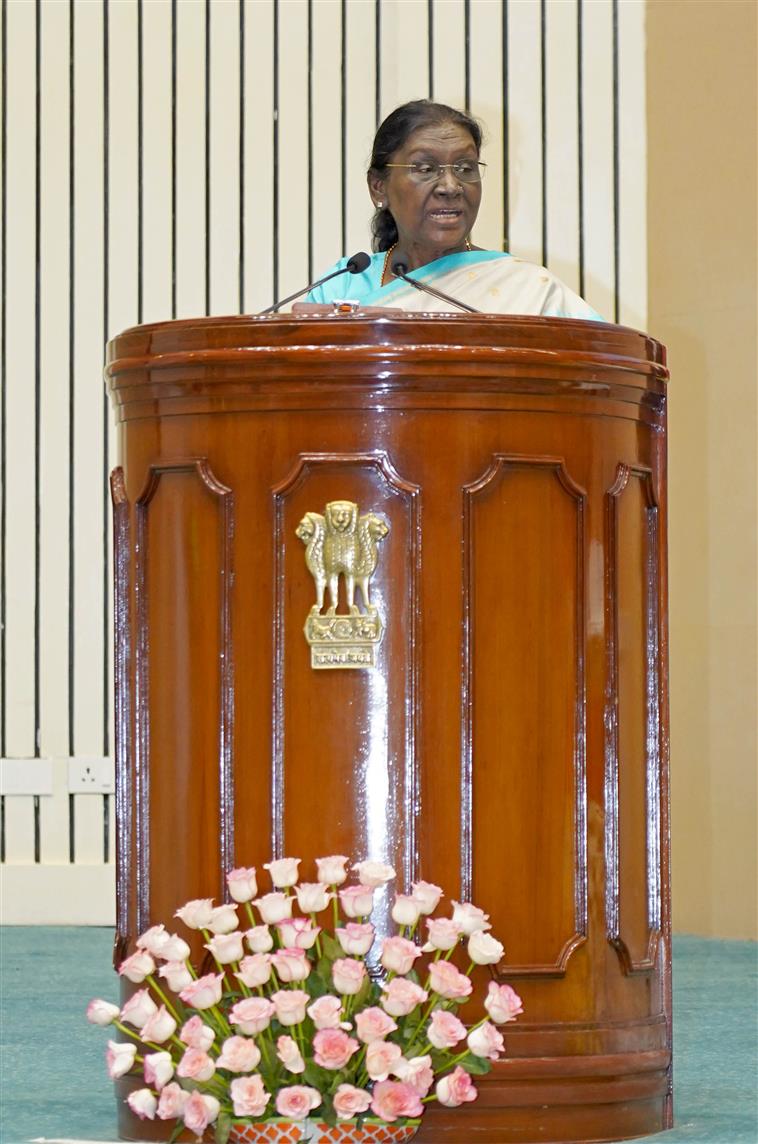 राष्ट्रपति श्रीमती द्रौपदी मुर्मु ने 5 सितंबर, 2026 को विज्ञान भवन, नई दिल्ली में आयोजित शिक्षक दिवस समारोह को संबोधित किया।