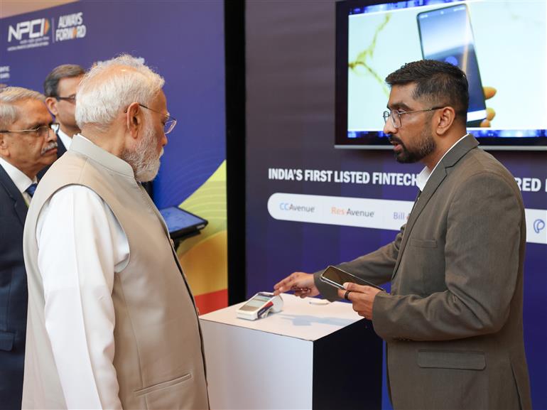 प्रधानमंत्री श्री नरेन्द्र मोदी ने 8 सितंबर, 2026 को महाराष्ट्र के मुंबई में ग्लोबल फिनटेक फेस्ट 2026 में लगी प्रदर्शनी का अवलोकन किया और प्रदर्शकों के साथ संवाद किया।