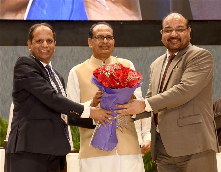 केंद्रीय कृषि एवं किसान कल्याण तथा ग्रामीण विकास मंत्री श्री शिवराज सिंह चौहान ने 10 सितंबर, 2026 को नई दिल्ली में आयोजित ड्राईलैंड कांग्रेस 2026 कार्यक्रम को संबोधित किया।